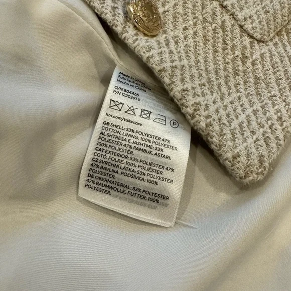 H&M Cream Tweed Short Jacket Crop Blazer with Gold Accents - Picture 3 of 8